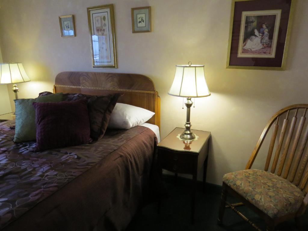 Billy Barker Casino Hotel Quesnel Kamer foto